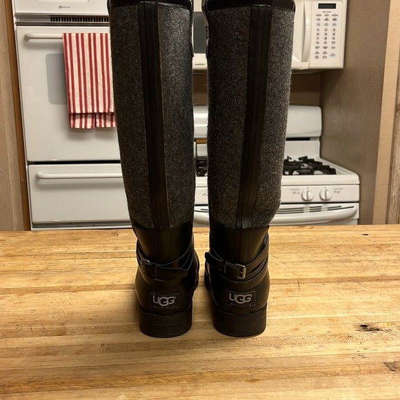 UGG Tall Wool Riding Rain Boots Size 8 Womens - Picture 1 of 9